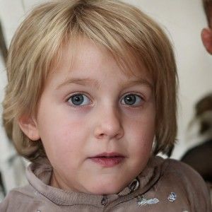 Meet your Posher, Caroline